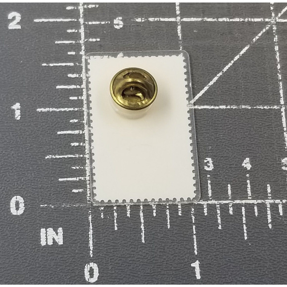 VTG 1995 Marilyn Monroe Legends of Hollywood USPS USA 32 Cent Stamp Plastic Pin - Picture 3 of 4